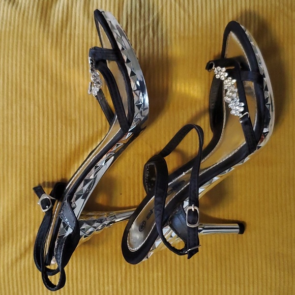 Women's fancy high heel - Picture 2 of 7